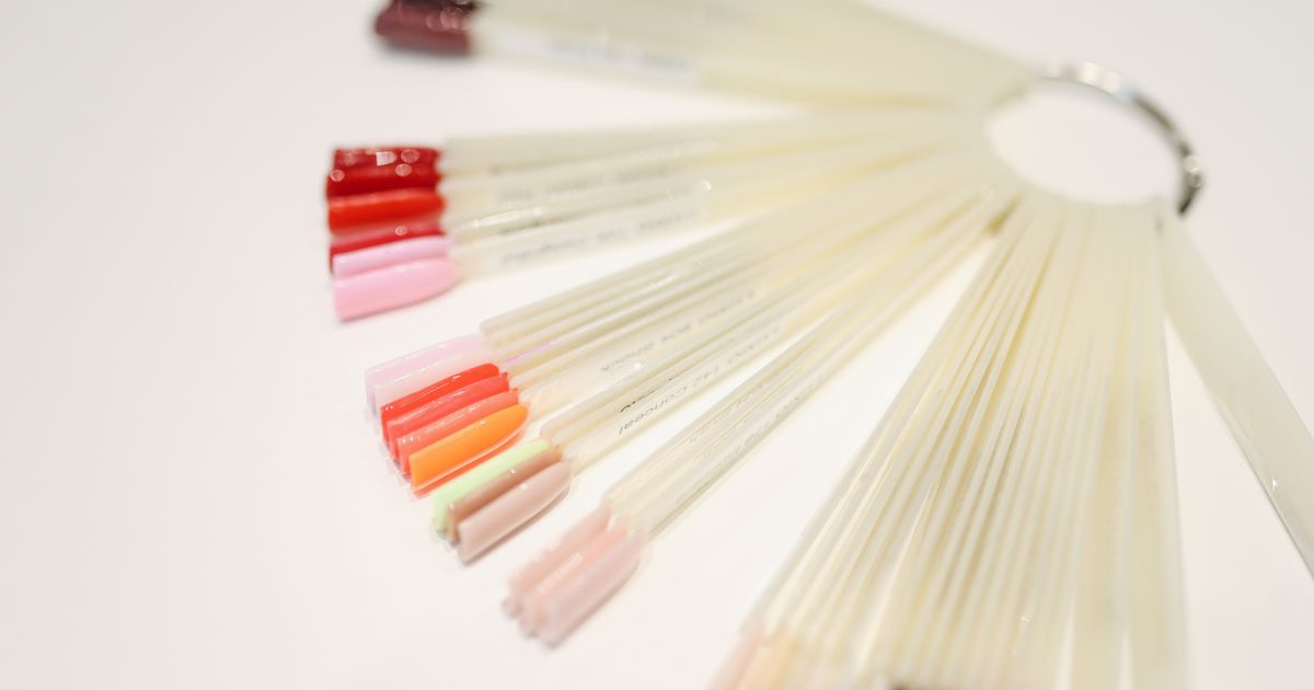 How to Photograph Press-On Nails