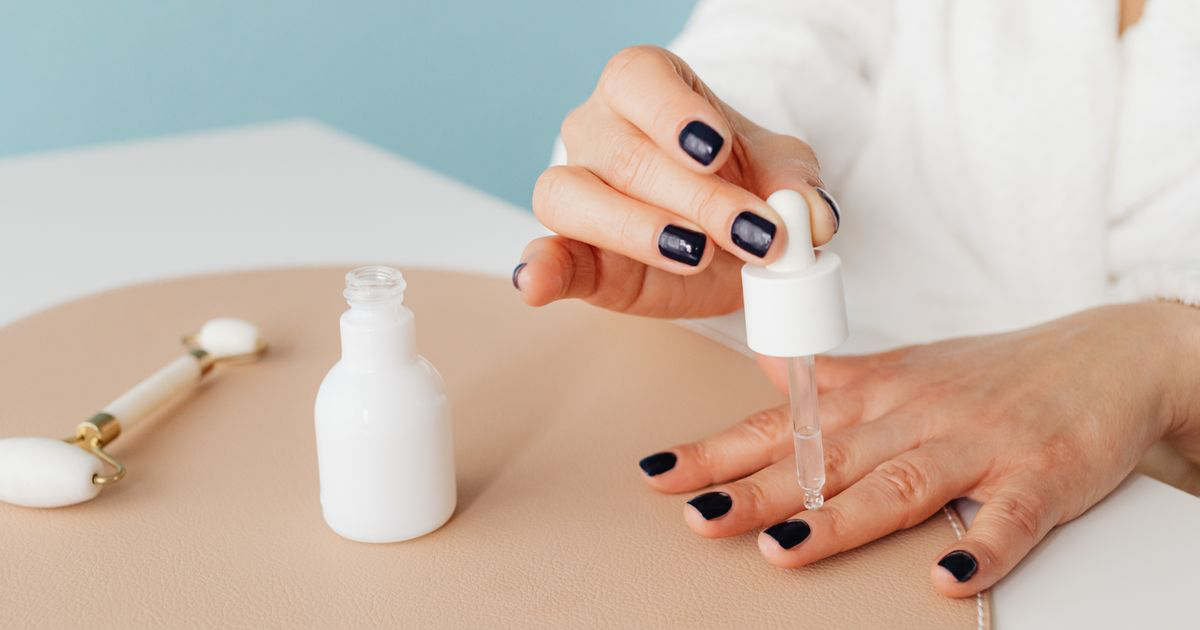 How to Prep Nails for Photos