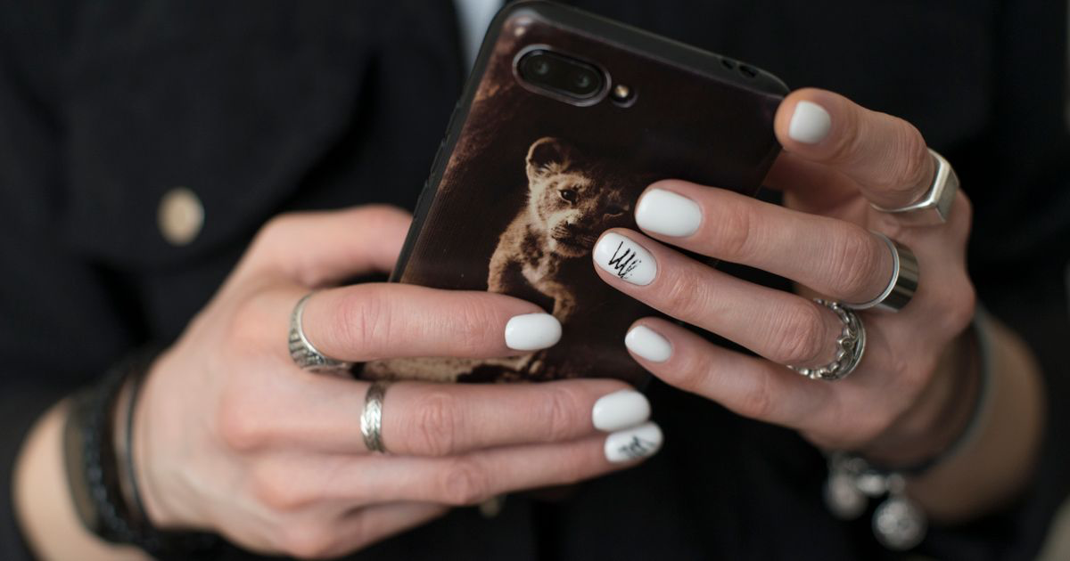 iPhone Camera Settings for Nail Photos
