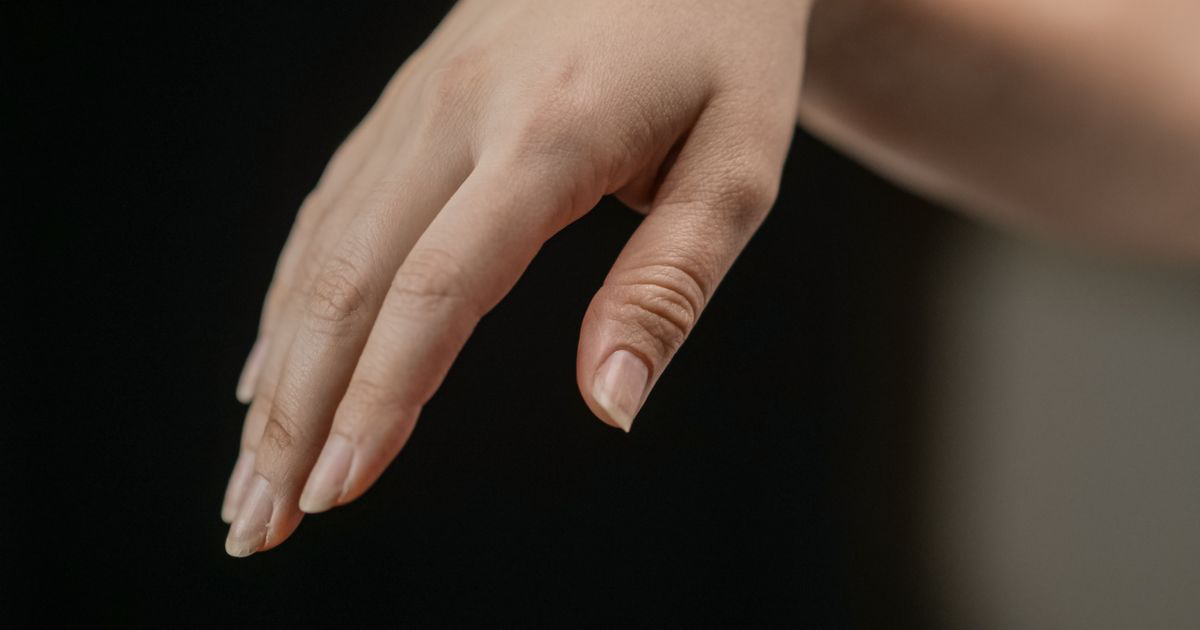 How to Get All Five Nails in Focus