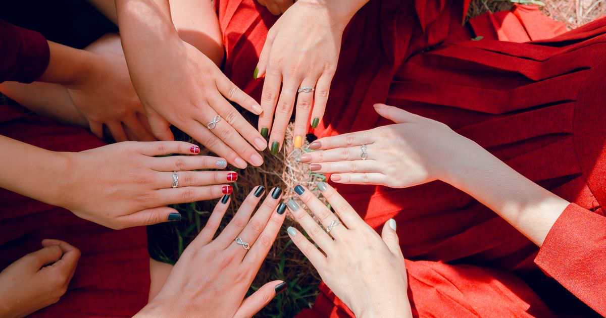 How to Photograph Nails on Different Skin Tones